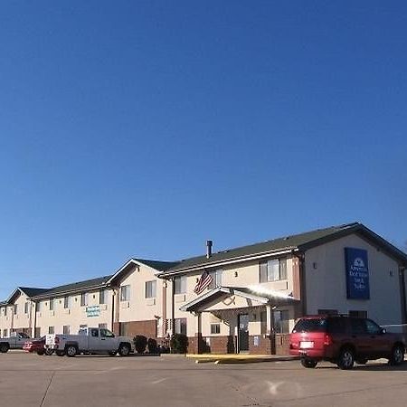 Americas Best Value Inn & Suites Cassville Roaring River Extérieur photo